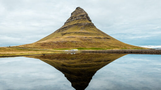 Two sides of a coin: Monitoring & Observability